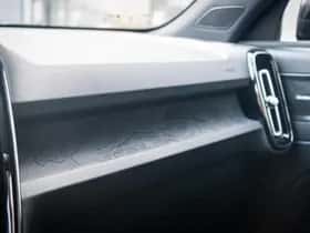 Volvo EX40 thumbnail 20