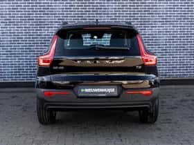 Volvo XC40 (2020) thumbnail 12