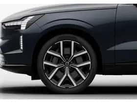 Volvo EX90 thumbnail 4