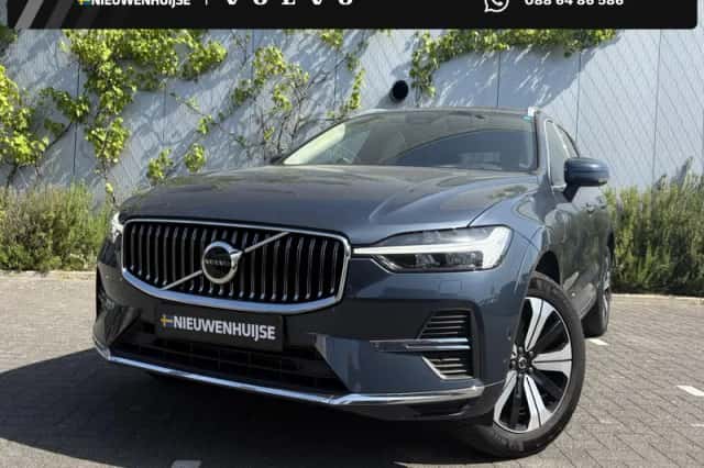 Volvo XC60 (2023) thumbnail 1