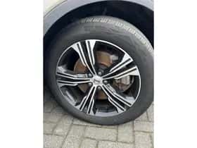 Volvo XC40 thumbnail 6