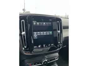 Volvo XC40 thumbnail 9