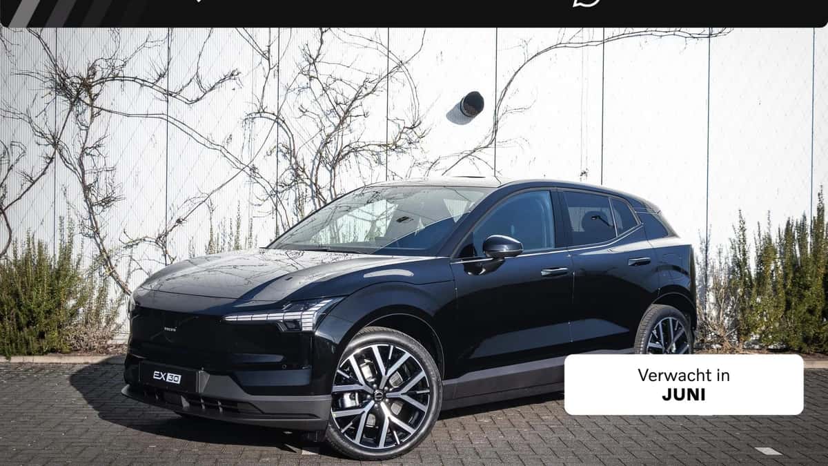 Volvo EX30 — foto 1