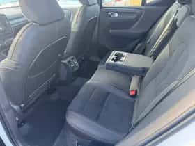 Volvo XC40 thumbnail 5