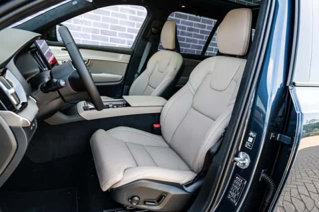 Volvo XC90 (2026) thumbnail 5