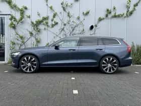 Volvo V60 thumbnail 2