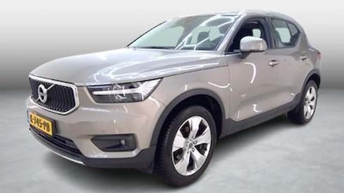 Volvo XC40 — foto 1
