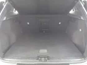 Volvo XC40 thumbnail 5
