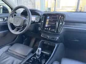 Volvo XC40 thumbnail 7