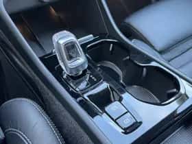 Volvo XC40 thumbnail 8