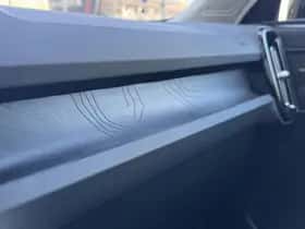 Volvo XC40 thumbnail 9