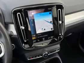 Volvo XC40 thumbnail 15