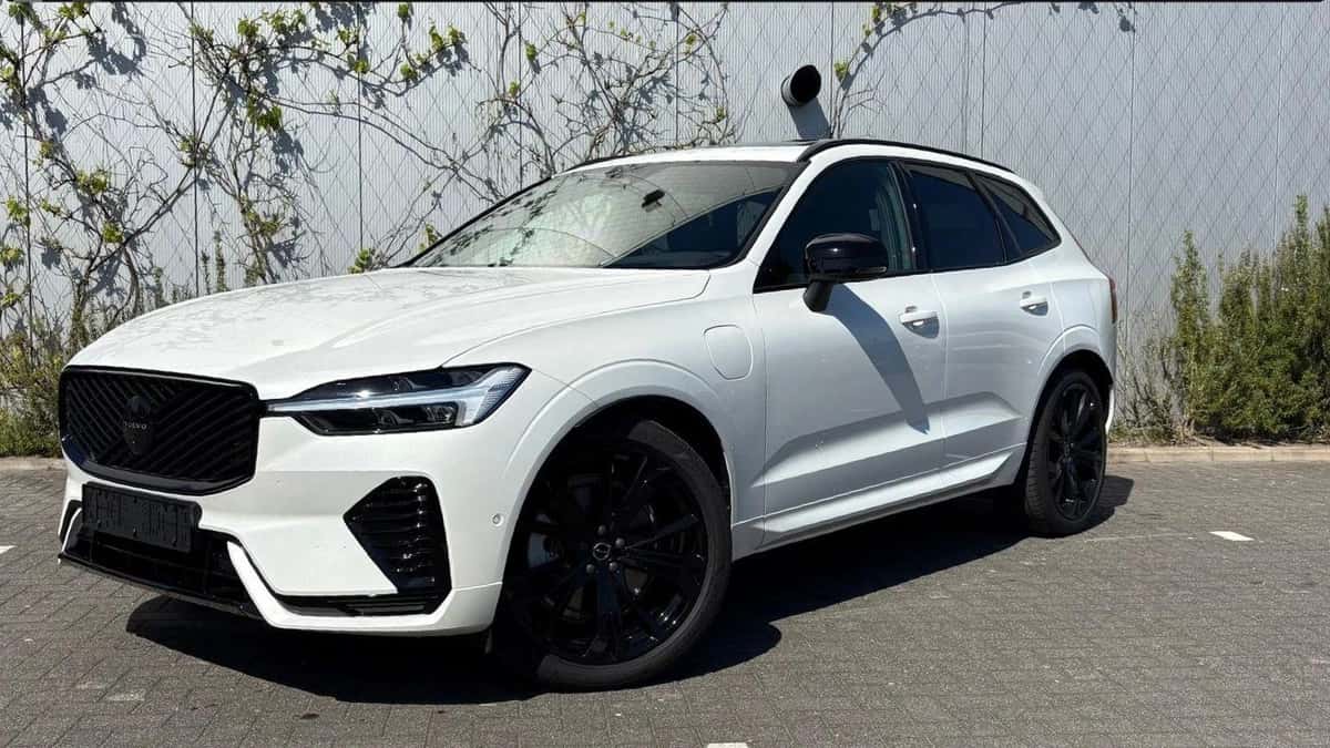Volvo XC60 — foto 1