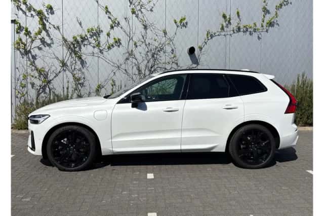 Volvo XC60 (2026) thumbnail 3