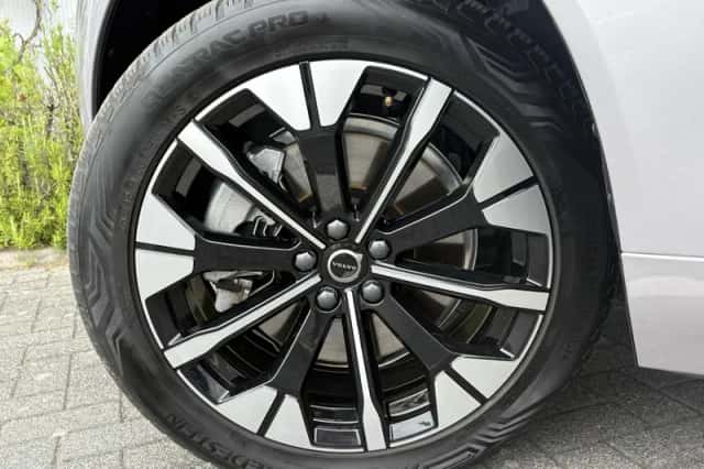Volvo XC60 (2026) thumbnail 4