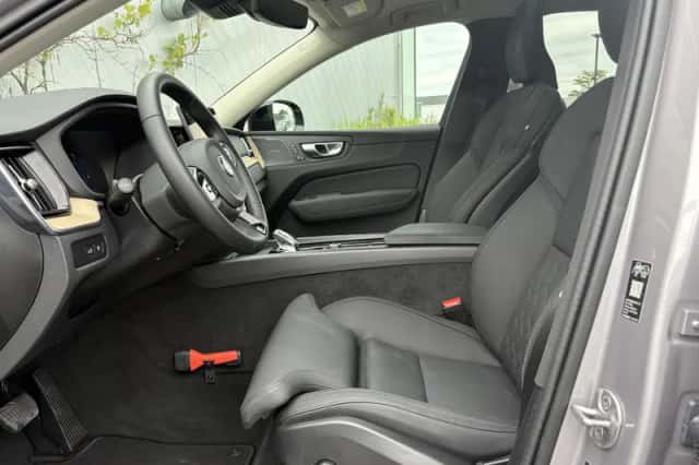Volvo XC60 (2026) thumbnail 5
