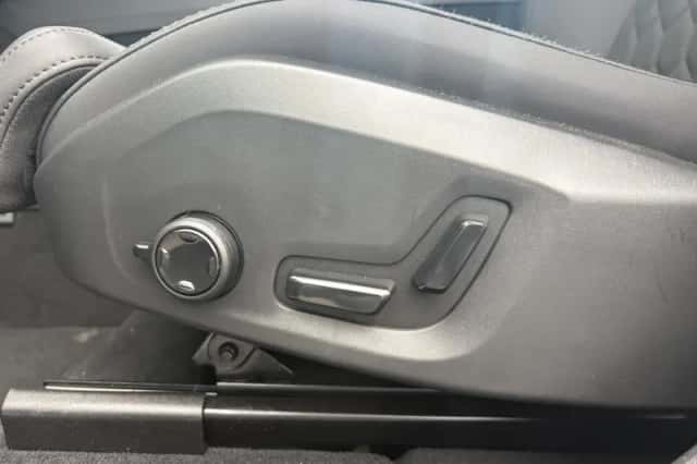 Volvo XC60 (2025) thumbnail 6