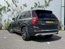 Volvo XC90 thumbnail 3