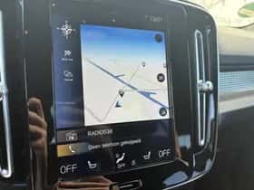 Volvo XC40 thumbnail 11