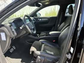 Volvo XC40 thumbnail 7