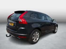 Volvo XC60 thumbnail 2