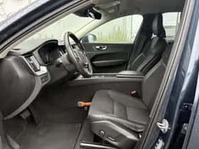 Volvo XC60 thumbnail 5