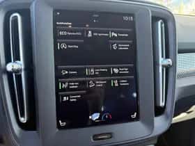 Volvo XC40 thumbnail 11