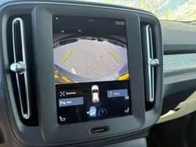Volvo XC40 thumbnail 12