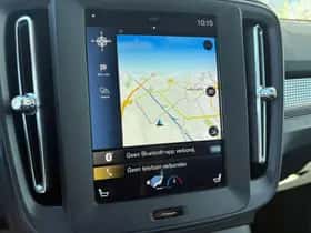Volvo XC40 thumbnail 10