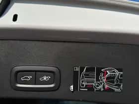 Volvo XC40 thumbnail 22