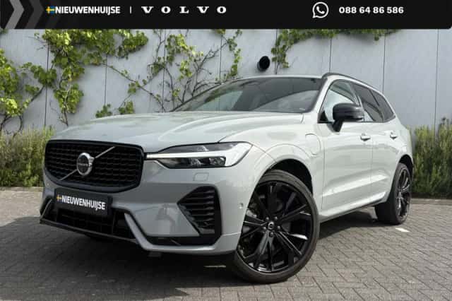 Volvo XC60 (2023) thumbnail 1