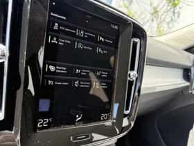 Volvo XC40 thumbnail 9