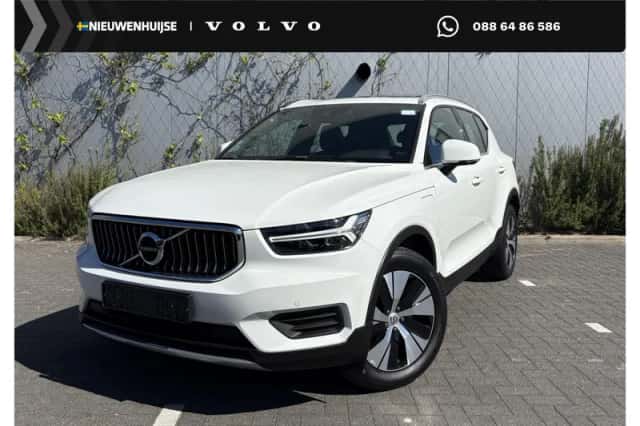 Volvo XC40 (2021) thumbnail 1