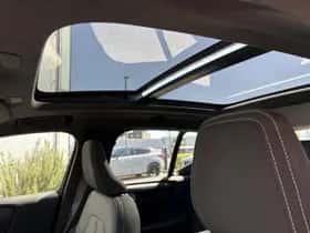 Volvo XC40 thumbnail 14