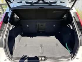 Volvo XC40 thumbnail 16