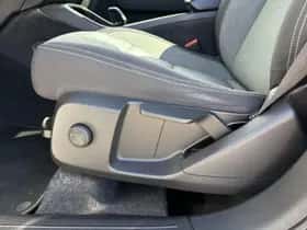 Volvo XC40 thumbnail 6