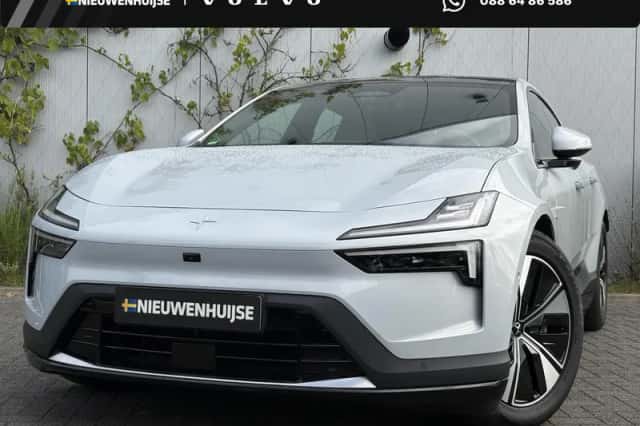 Polestar 4 (2025) thumbnail 1