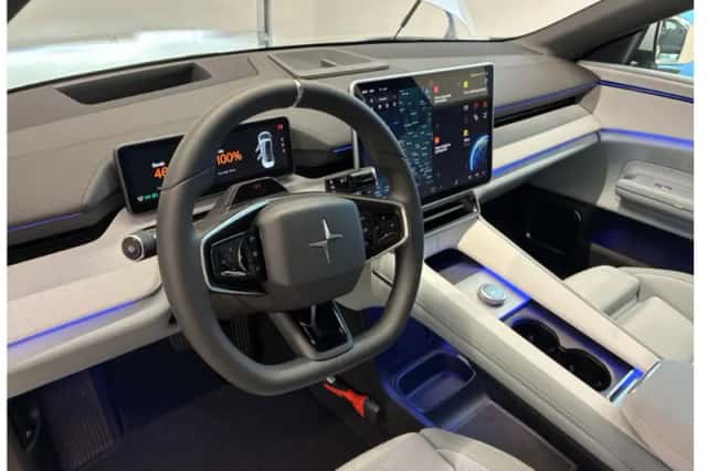 Polestar 4 (2025) thumbnail 5