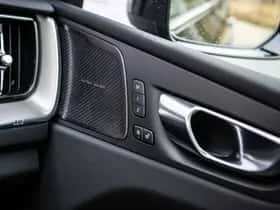Volvo XC60 thumbnail 21