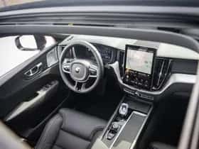 Volvo XC60 thumbnail 6