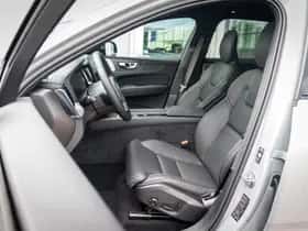 Volvo XC60 thumbnail 8