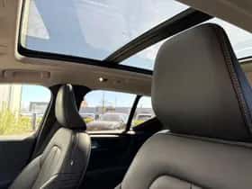 Volvo XC40 thumbnail 16