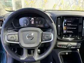 Volvo XC40 thumbnail 8