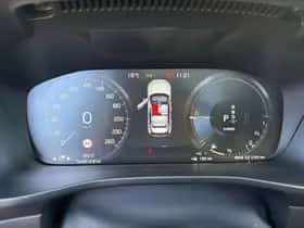 Volvo XC40 thumbnail 9