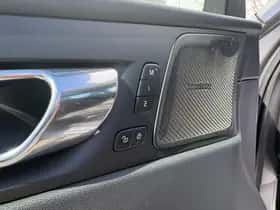 Volvo XC60 thumbnail 8