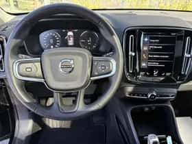 Volvo XC40 thumbnail 10