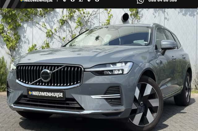 Volvo XC60 (2023) thumbnail 1