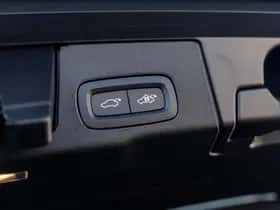 Volvo XC60 (2025) thumbnail 15