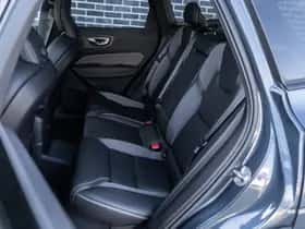 Volvo XC60 (2025) thumbnail 20