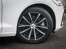 Volvo V60 thumbnail 5